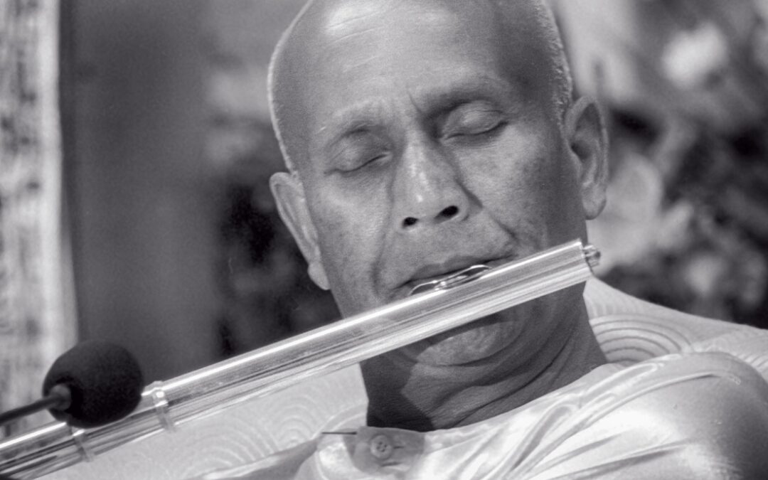 159: Music and Meditation (3) – Sri Chinmoy’s “Flute Music Meditation”